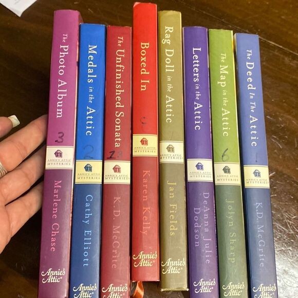 8 books from Annie’s Attic Series! - Picture 1 of 2